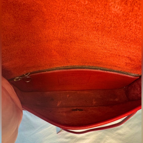 RARE Vintage Coach Dinky in Red Glove-Tanned Leather - # 9375 Made in NYC - Picture 10 of 14